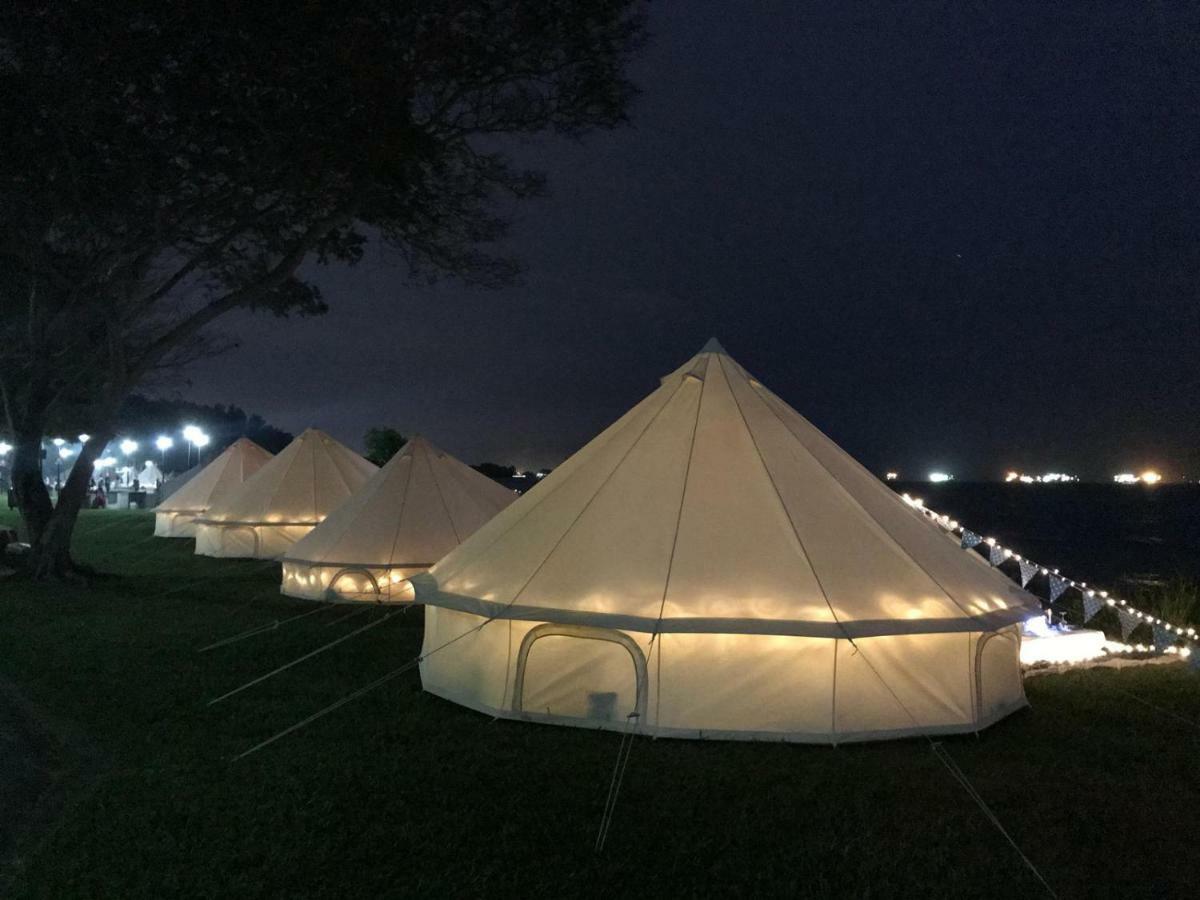 Glamping Kaki - Medium Bell Tent Singapore Bagian luar foto