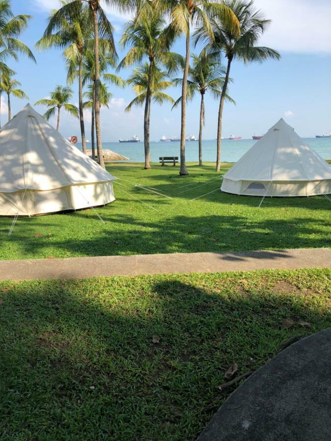 Glamping Kaki - Medium Bell Tent Singapore Bagian luar foto